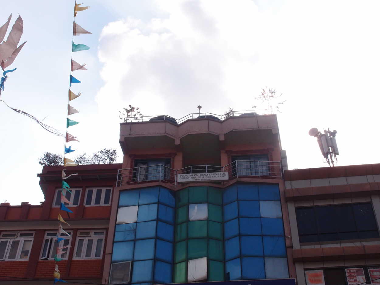 2018-01-21 11 Uhr - Namo Buddha Rooftop (Audio, Foto, Video) 